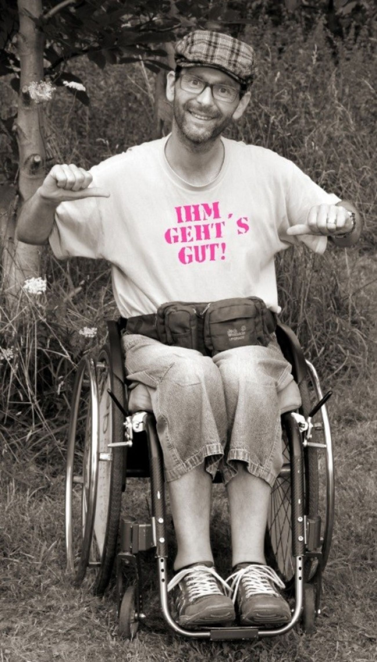 Torsten mit einem Ihm gehts gut T-Shirt s
