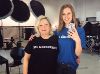 Sabine und Marin mit einem MS- Kriegerinnen T-Shirt