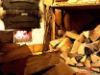 Backofen mit Holzscheite