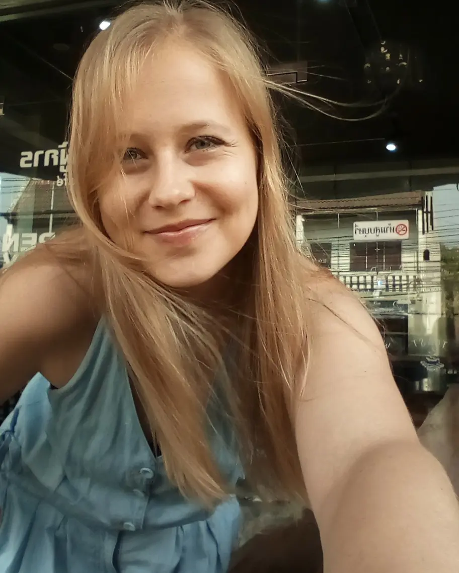 Lara in Thailand
